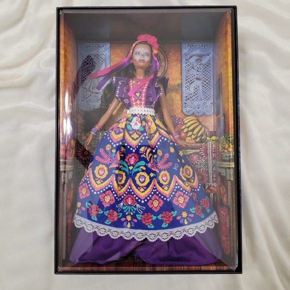 Barbie Signature Doll, 2022 Dia De Muertos Collectible NIB - Picture 8 of 12